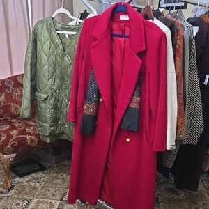 100 % WOOL Overcoat LIKE NEW
